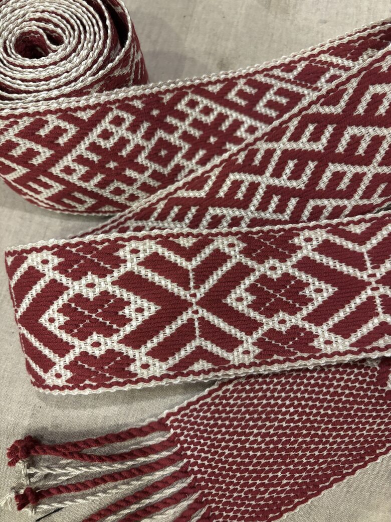 Tumši sarkans /pelēks #020326