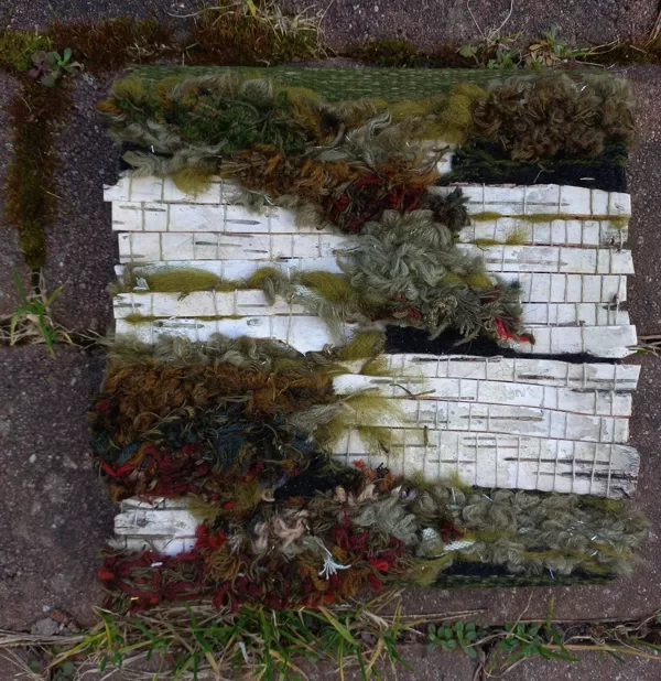 LAIKA METAMORFOZE 20x20cm_gobelēns_vilna, lins, bērzu tāss_2023