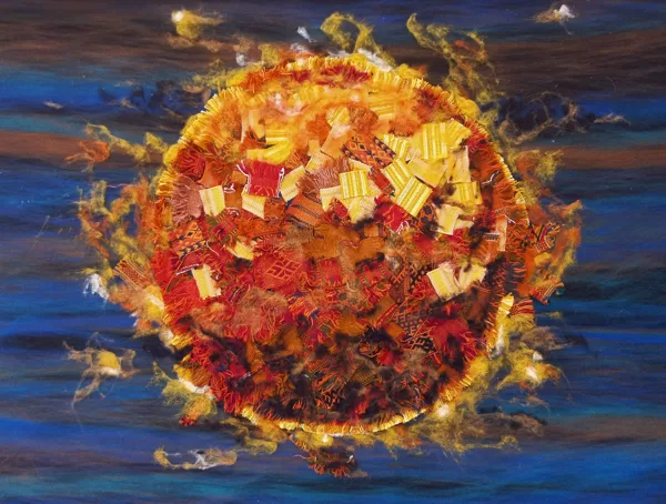 SAULE. Jaukta tehnika, austi jostu fragmenti, filcējums. 130 x110cm. 2023